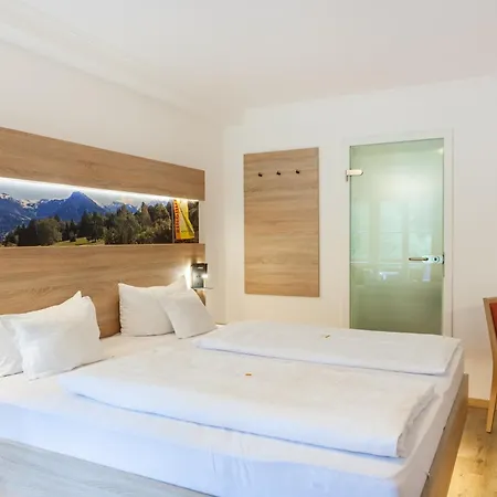 Hotel Ringhotel Nebelhornblick 4*